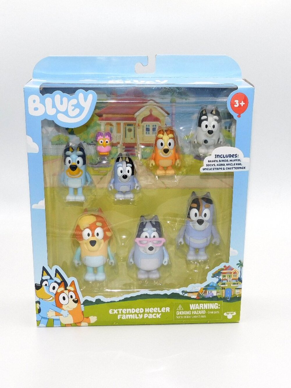 Bluey 8 Figure Extended Family Bingo Nana Uncle Stripe Rad Socks Chattermax NEW
